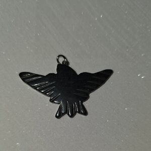 Chic Black Bird Pendant Necklace